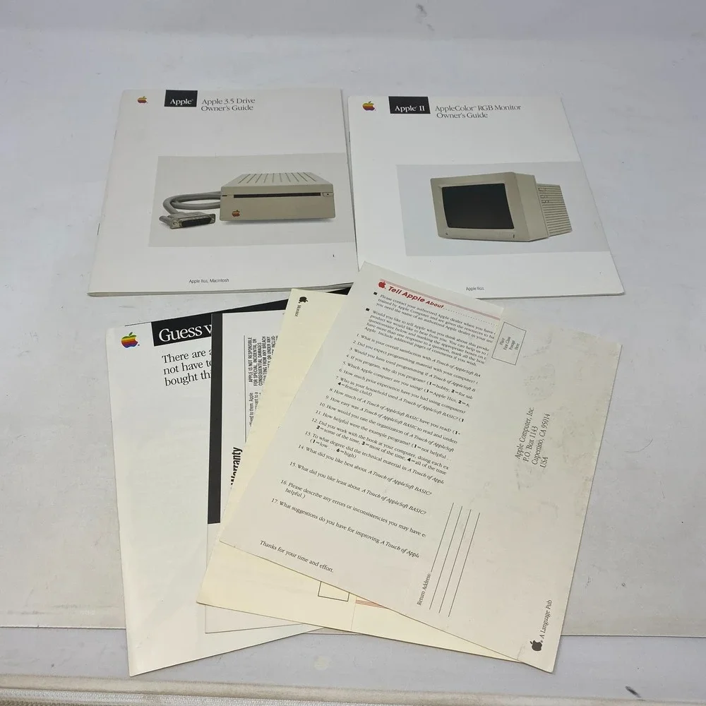 Apple II Apple Color RGB Monitor Apple‎ 3.5 Drive Owner's Guide